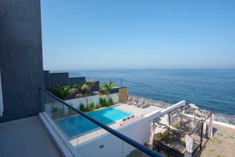 Commercial property de 4 dormitorios en Sharm, UAE No. 79878 2