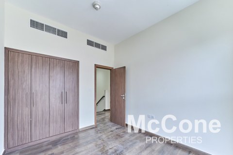 Townhouse de 3 dormitorios en Arabella Townhouses, UAE No. 74754 12