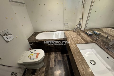 Квартира с 2 спальнями в Damac Heights, ОАЭ №78310 25