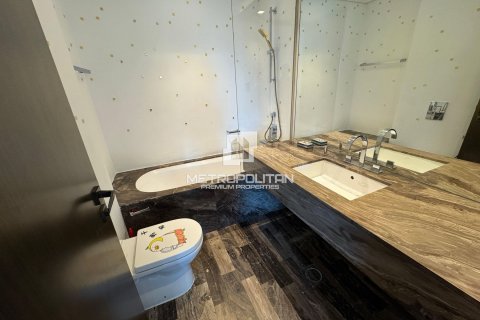 Квартира с 2 спальнями в Damac Heights, ОАЭ №78310 20
