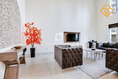 Apartment de 2 dormitorios en The Lofts, UAE No. 78309 2
