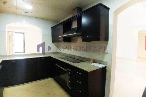 3 bedrooms Apartment in Doha, Qatar No. 57717 5