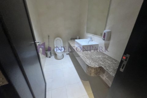 1 bedroom Apartment in Doha, Qatar No. 57735 4