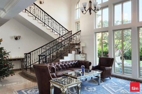 Villa de 4 chambres à Jumeirah Islands, UAE No. 100532 5