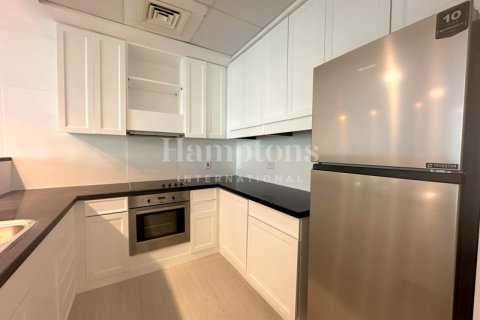 Apartment de 1 dormitorio en The Views 1, UAE No. 73362 17