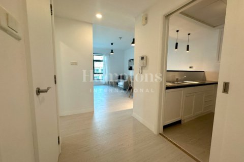 Apartment de 1 dormitorio en The Views 1, UAE No. 73362 13