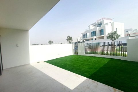 Townhouse de 3 dormitorios en The Valley, UAE No. 73360 2