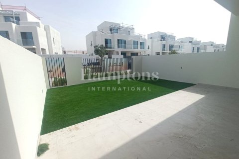Townhouse de 3 dormitorios en The Valley, UAE No. 73360 16
