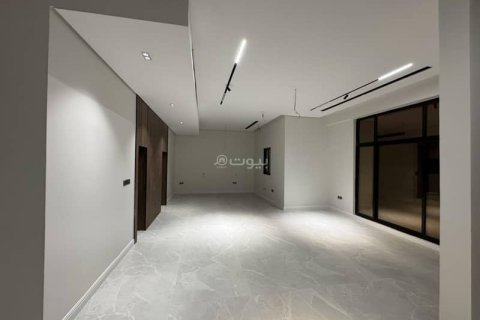 Villa de 6 dormitorios en Khobar, Saudi Arabia No. 60688 17