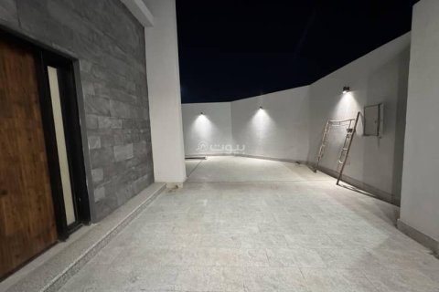 Villa de 6 dormitorios en Khobar, Saudi Arabia No. 60688 7