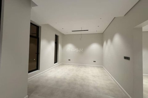 Villa de 6 dormitorios en Khobar, Saudi Arabia No. 60688 22