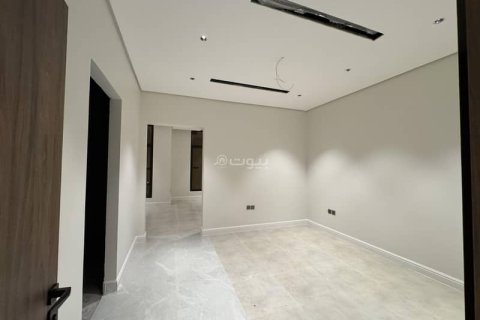 Villa de 6 dormitorios en Khobar, Saudi Arabia No. 60688 26