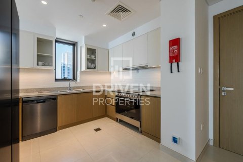 Appartement de 3 chambres à Creekside 18, UAE No. 84136 18