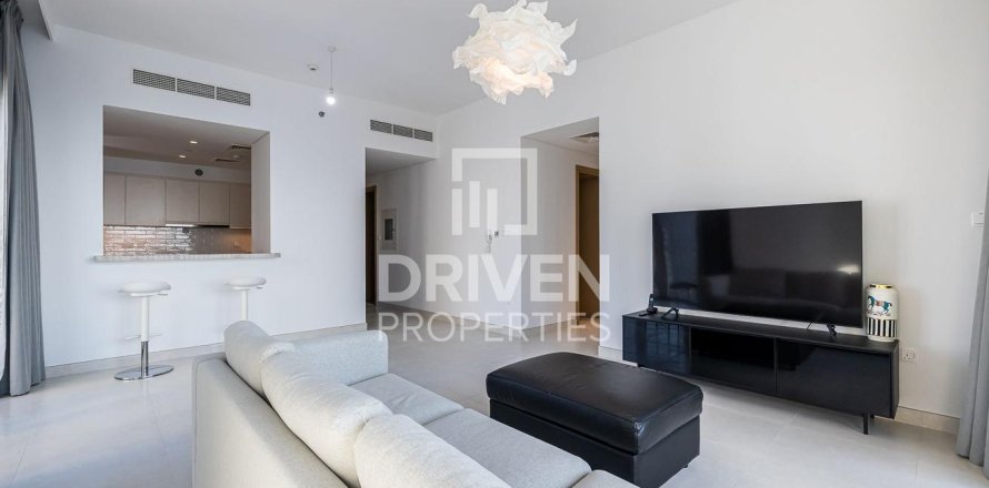Appartement de 3 chambres à Creekside 18, UAE No. 84136