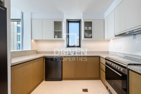 Appartement de 3 chambres à Creekside 18, UAE No. 84136 20