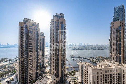 Appartement de 3 chambres à Creekside 18, UAE No. 84136 8