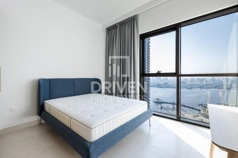 Appartement de 3 chambres à Creekside 18, UAE No. 84136 15