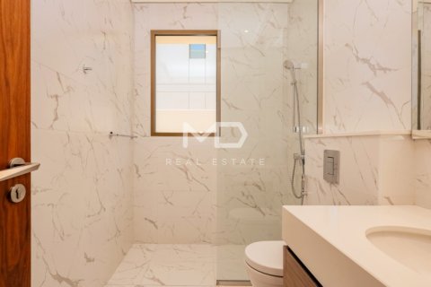 4 bedrooms Villa in Abu Dhabi, UAE No. 43870 20