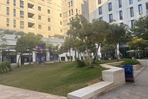 3 bedrooms Apartment in Doha, Qatar No. 57758 22