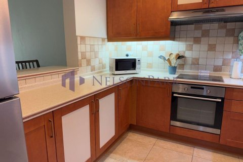 2 bedrooms Apartment in Doha, Qatar No. 57709 3
