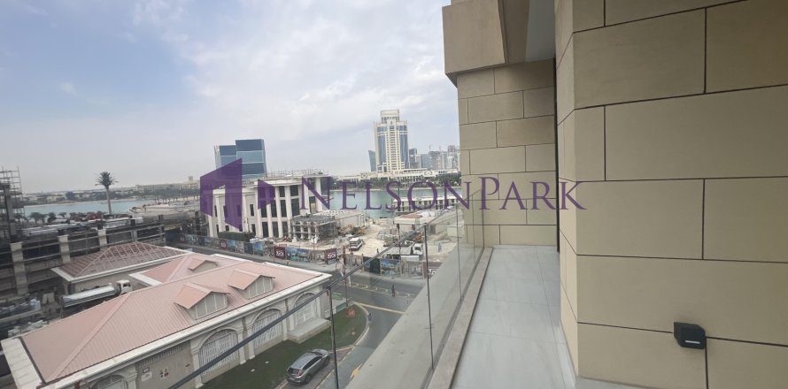 3 bedrooms Apartment in Doha, Qatar No. 58166