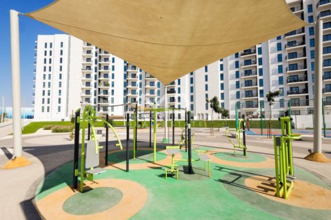3 bedrooms Apartment on the Yas Island, UAE No. 42503 3