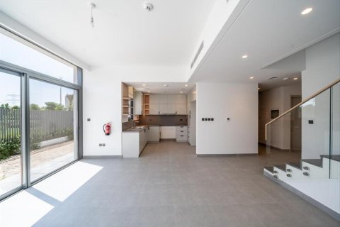 4 bedrooms Townhouse in Ruba, UAE No. 101664 3