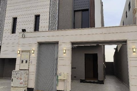 Apartment de 2 dormitorios en Riyadh, Saudi Arabia No. 99552 1