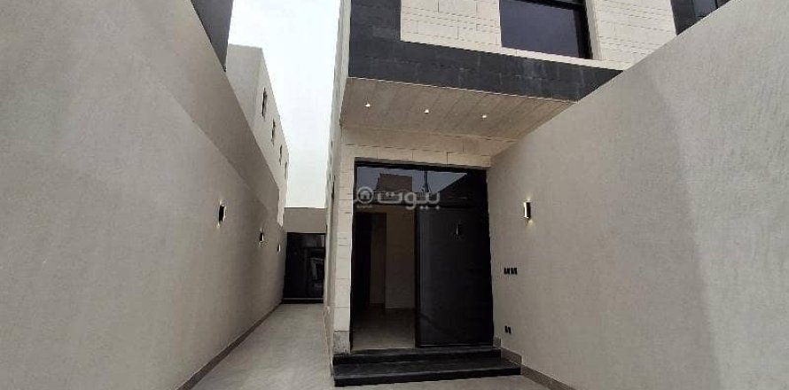 Квартира с 3 спальнями в Эр-Рияд, Саудовская Аравия №99549