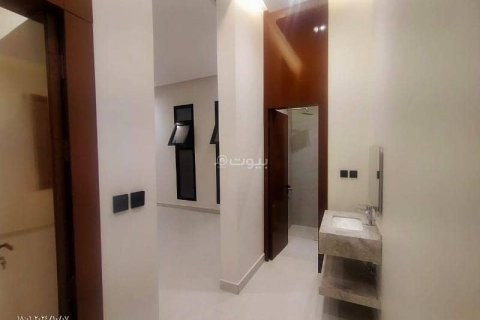 Apartment de 3 dormitorios en Riyadh, Saudi Arabia No. 99551 10