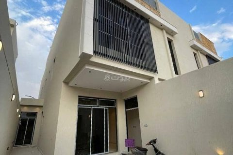 Apartment de 3 dormitorios en Riyadh, Saudi Arabia No. 99547 1