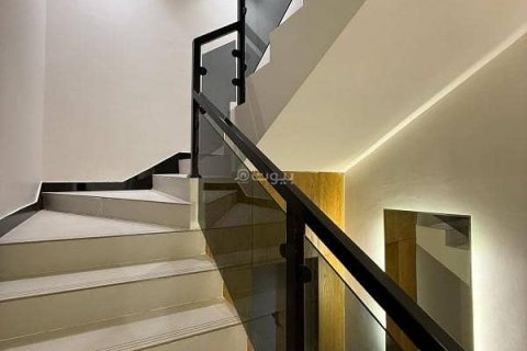 Apartment de 4 dormitorios en Riyadh, Saudi Arabia No. 99548 11