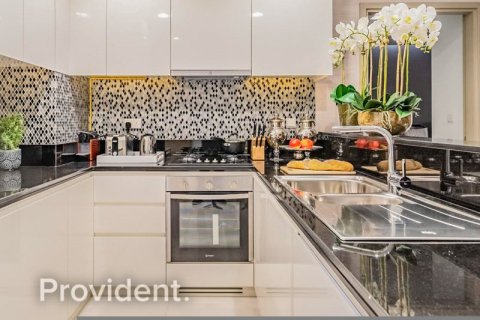 1 bedroom Apartment in Business Bay, UAE No. 3261 8