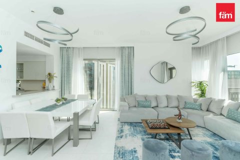 3 bedrooms Apartment in Dubai, UAE No. 87353 2