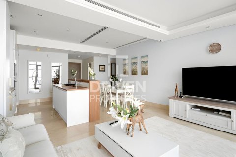 Appartement de 3 chambres à The Crescent, UAE No. 83940 1