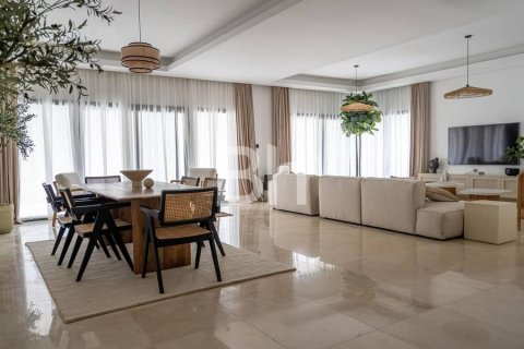 Townhouse de 3 chambres  No. 104228 8