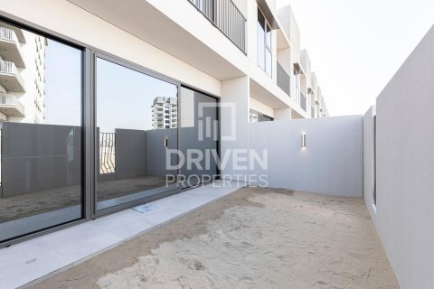 Townhouse de 3 dormitorios en District 7, UAE No. 31646 17