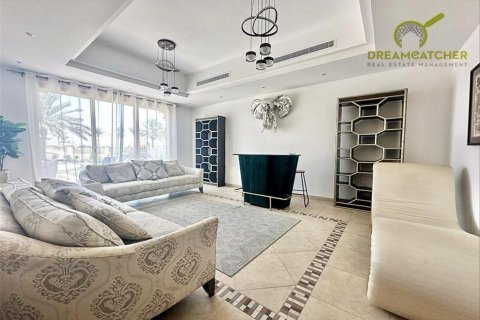 Villa de 5 dormitorios en Al Hamra Village, UAE No. 75284 9