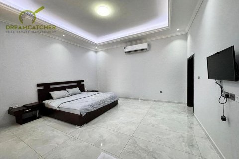 Villa de 4 dormitorios en Shamal Julphar, UAE No. 75265 13