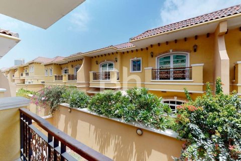 Townhouse de 3 dormitorios en Dubai Sports City, UAE No. 91607 12