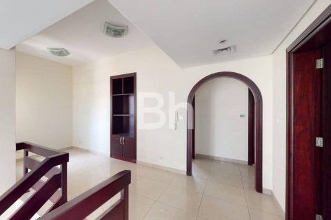 Townhouse de 3 dormitorios en Dubai Sports City, UAE No. 91607 15