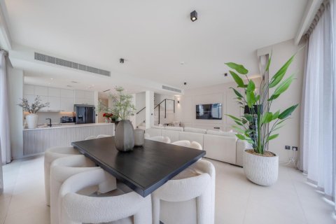 Villa de 4 chambres à Dubai Hills Estate, UAE No. 91606 12