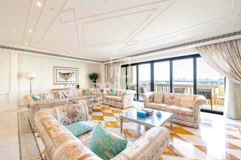 4 bedrooms Apartment in Culture Village, UAE No. 83667 3