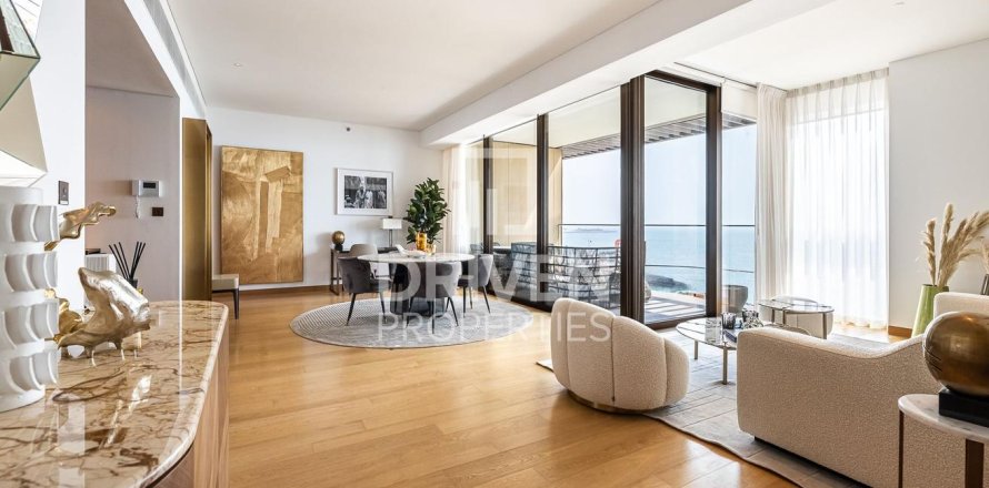 Appartement de 2 chambres à Jumeirah Bay Island, UAE No. 83655