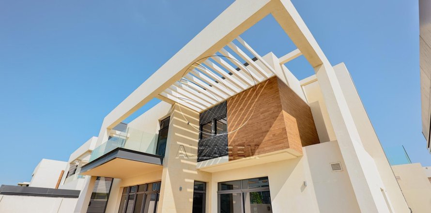 4 bedrooms Villa on the Yas Island, UAE No. 91464