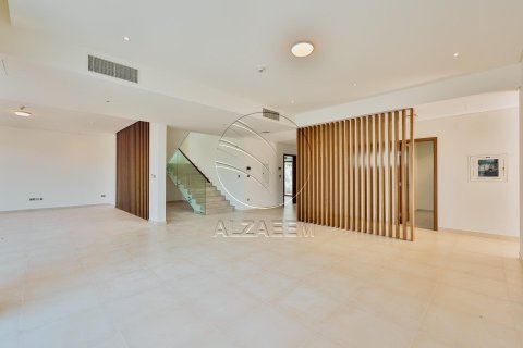 4 bedrooms Villa on the Yas Island, UAE No. 91464 7