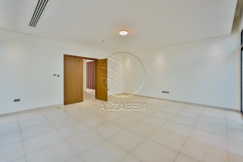 4 bedrooms Villa on the Yas Island, UAE No. 91464 17