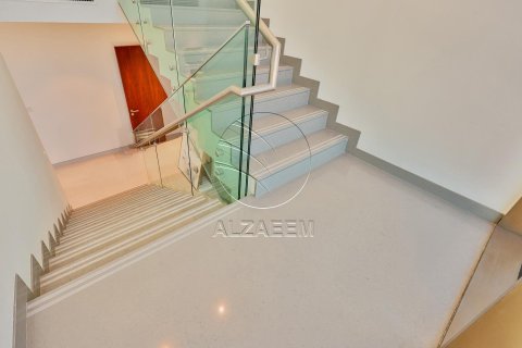Villa de 4 chambres à Abu Dhabi, UAE No. 91450 15
