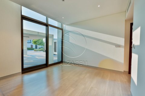Villa de 4 chambres à Abu Dhabi, UAE No. 91450 6