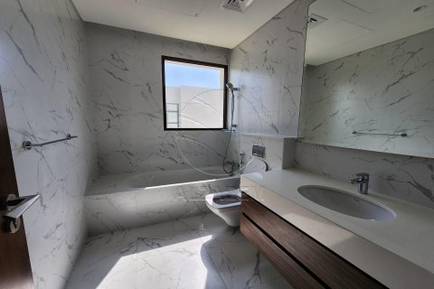 Villa de 4 chambres à Abu Dhabi, UAE No. 91450 20